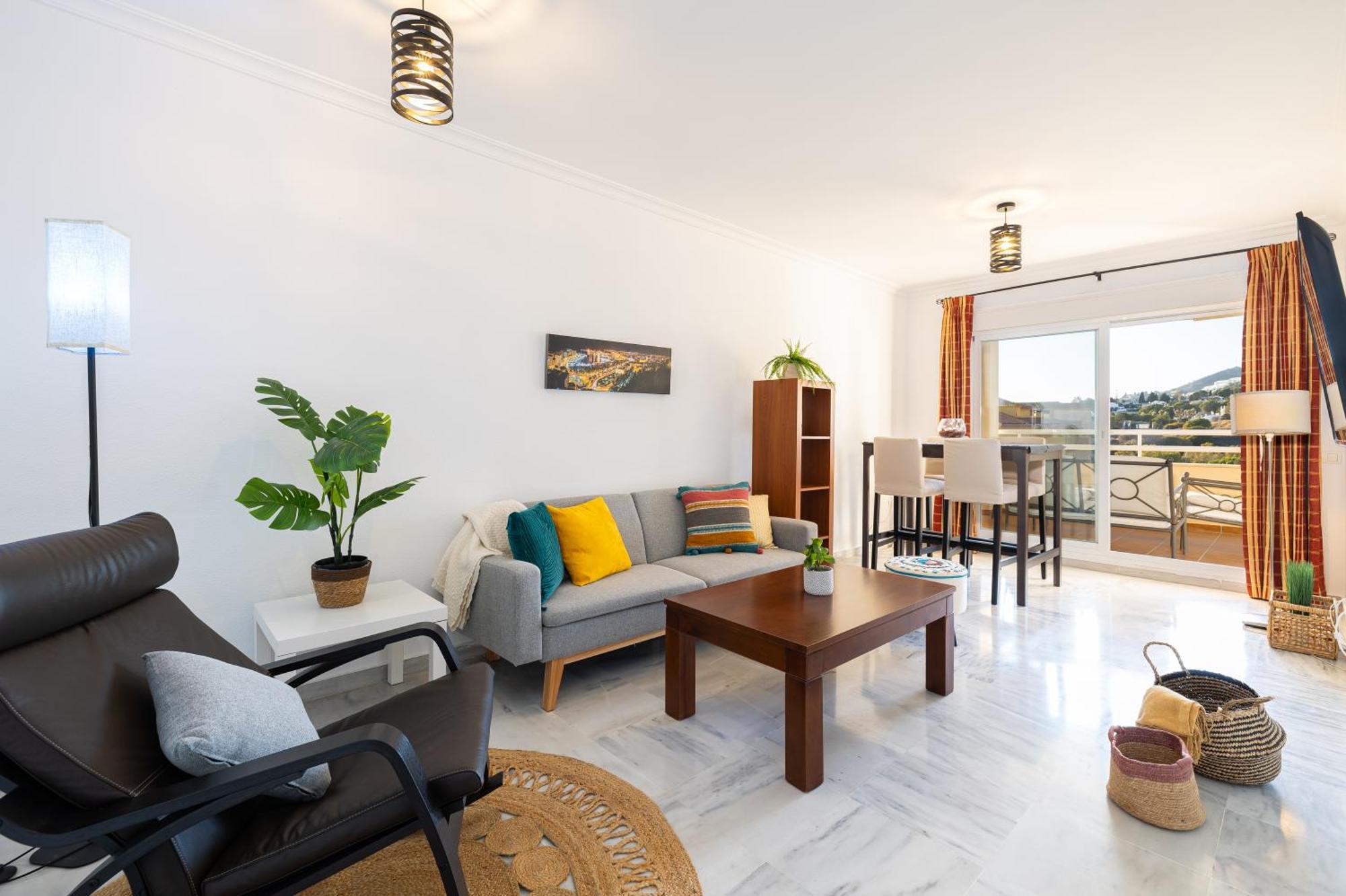 Holidays2Nueva Torrequebrada 2 Bedrooms And 2 Bathrooms, Terrace, Community Pool And Garage Бенальмадена Экстерьер фото