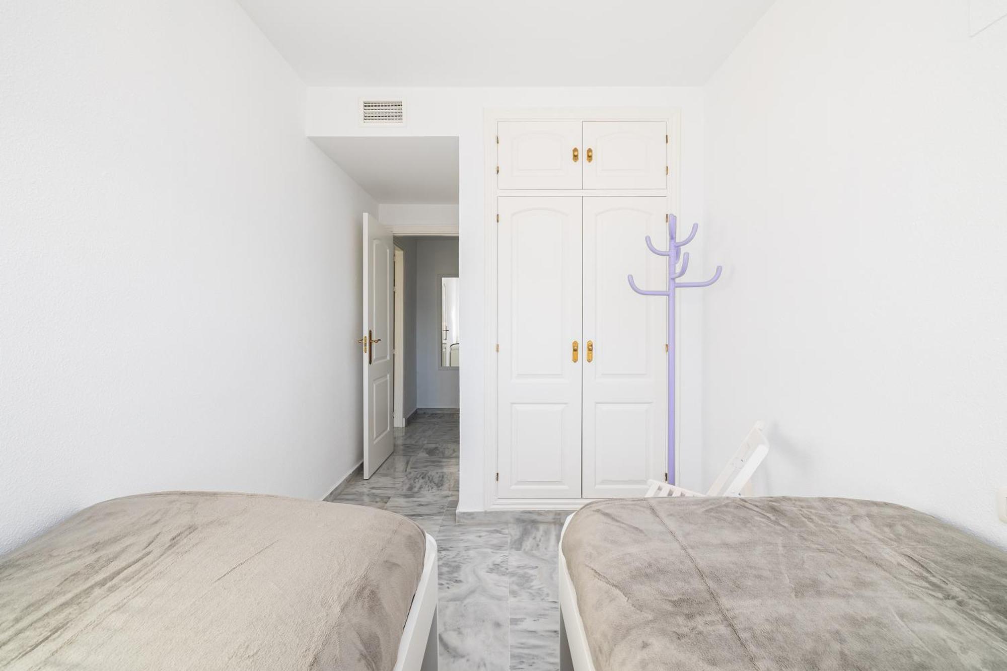 Holidays2Nueva Torrequebrada 2 Bedrooms And 2 Bathrooms, Terrace, Community Pool And Garage Бенальмадена Экстерьер фото